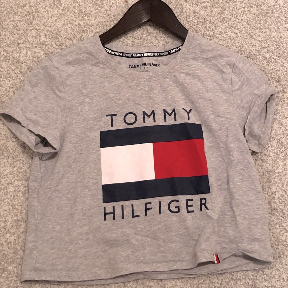 Tommy hilfiger cropped tee